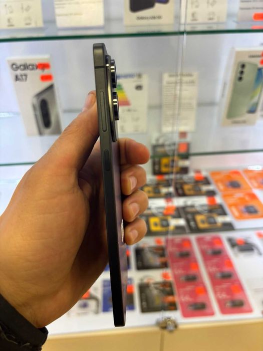 Samsung Galaxy S25 Edge 256GB Черен Нов