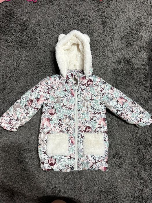 Geacă lungă mărimea 104 so cute de iarnă impecabilă