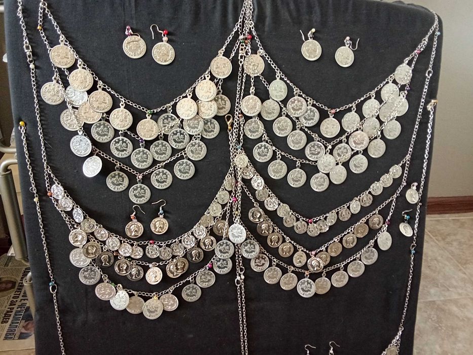 Комплект колие- пендари с обеци