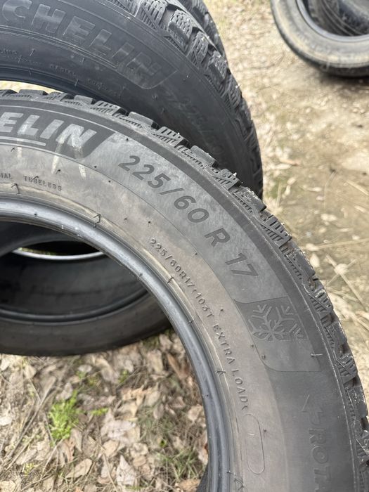 Продам шины Мишлен в хорошем состоянии