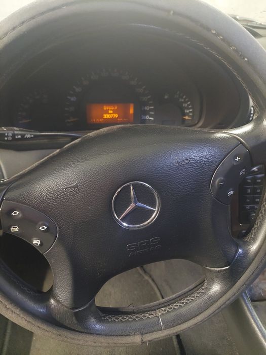 Mercedes-Benz c220 2.2CDI