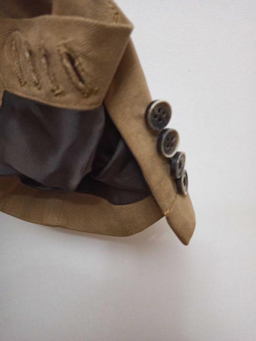 Sacou bej Hugo Boss bumbac marimea 54