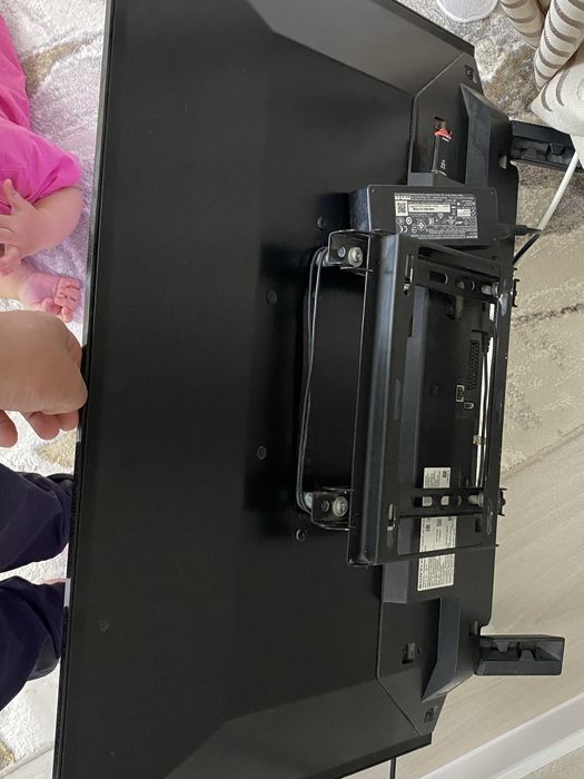 Смарт телевизор сатылады