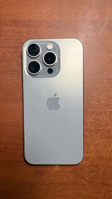 iPhone 15 Pro, 128 ГБ