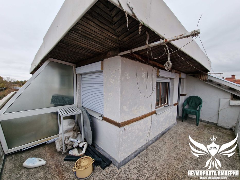 Продавам тристаен 55кв. с паркомясто и 1/2 партер в гр.Асеновград