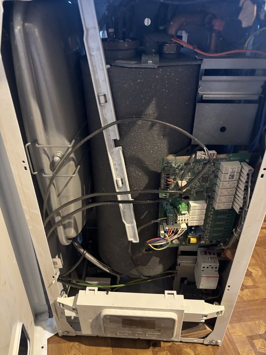 Centrala termica(incalzire) Protherm 6Kw 14Eu noua