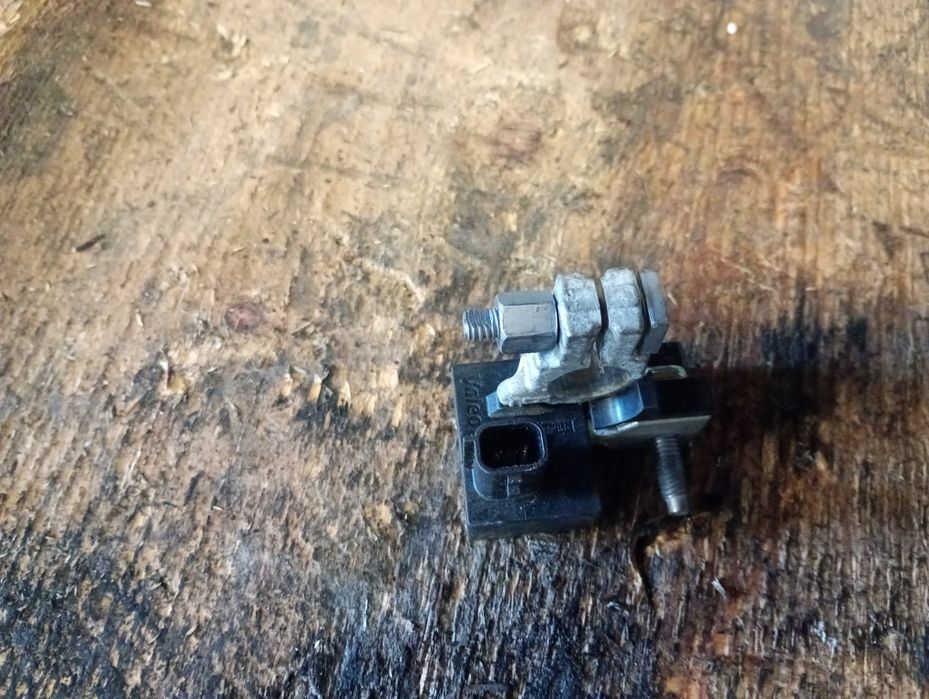 Borna minus renault scenic 3 cod 295c33401r renault megane 3 perfect functionala