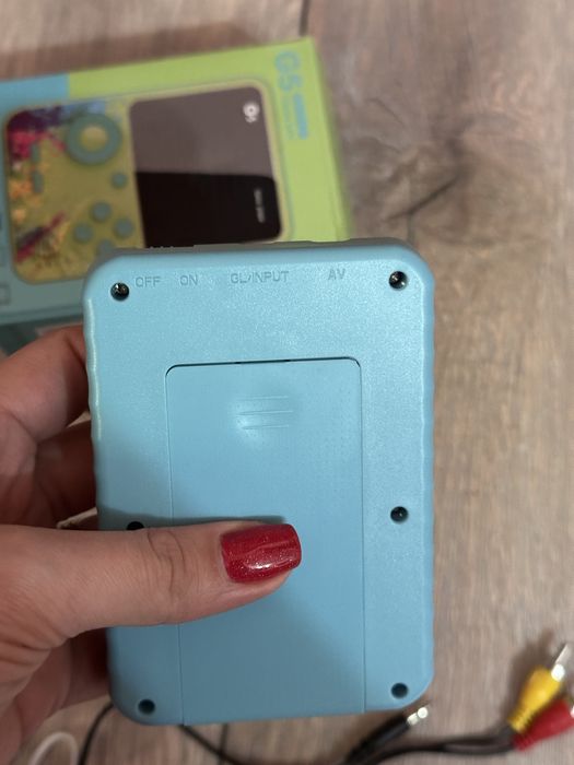 Mini joc G5 portabil, 500 de jocuri retro, clasice, pentru copii