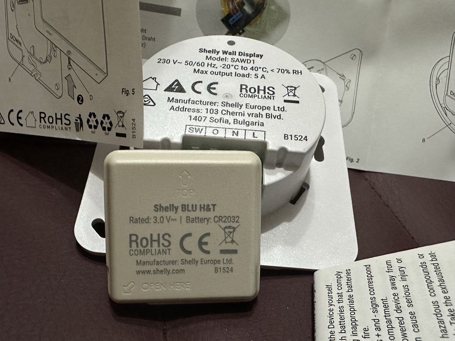 Контролен панел за умен дом Shelly Wall Display and BLU H&T ЧИСТО НОВ