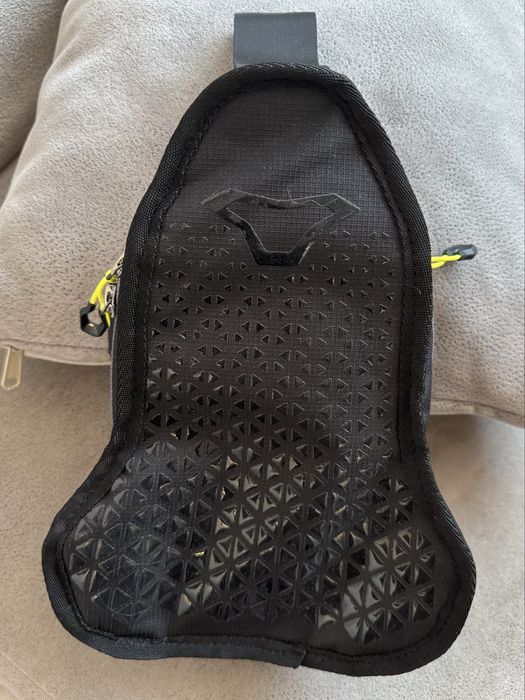 Мото чанта за крака MACNA