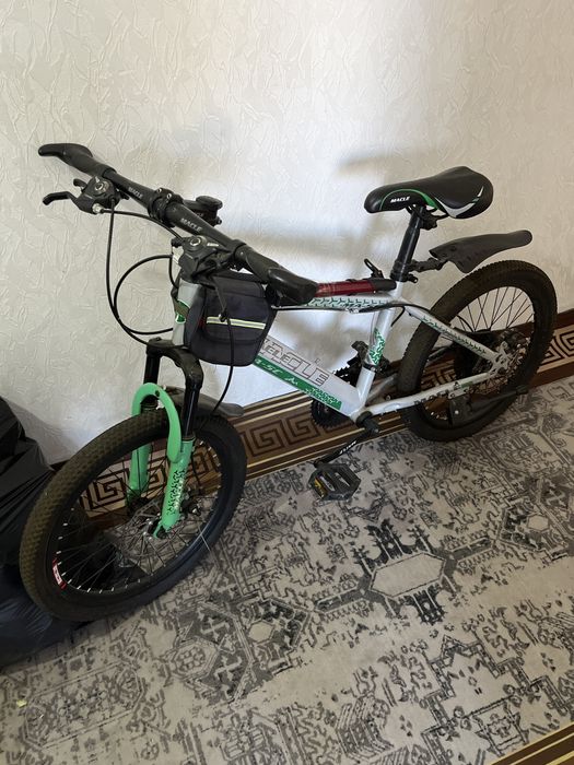 Продам велосипед подростковый