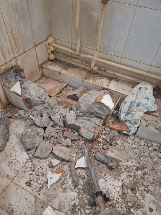 Демонтаж  квартир,Офисов, Домов +Заливка Стяжка и Штукатурка  стен!