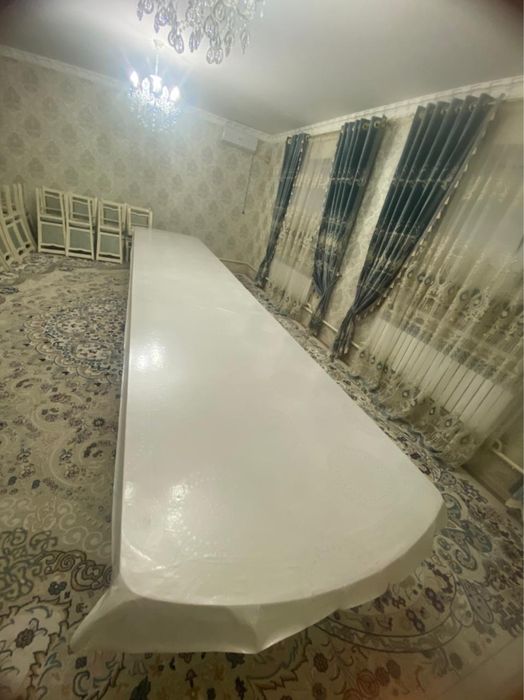 Стол, стуля