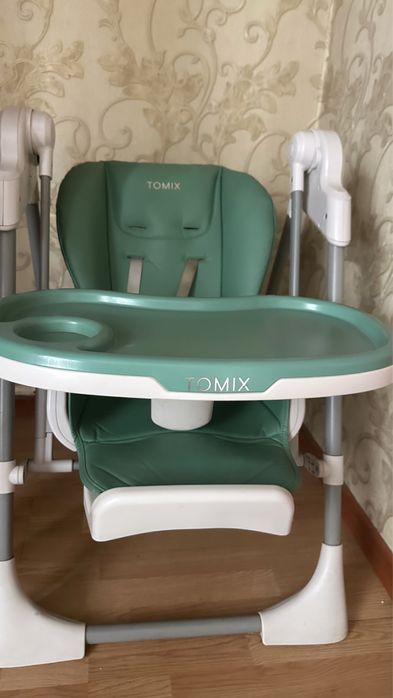 Детский стульчик для кормления
