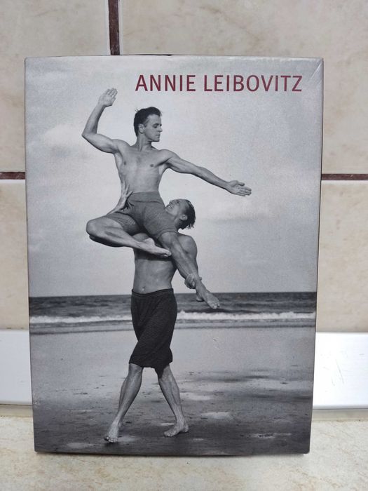 Set de cărți poștale cu 25 fotografii Annie Leibovitz