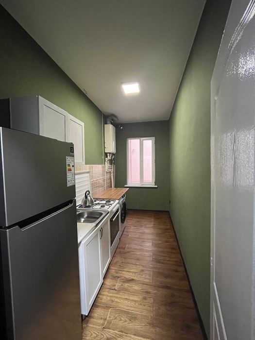 Сдаю квартиру на карусу 6 1 комнатную.