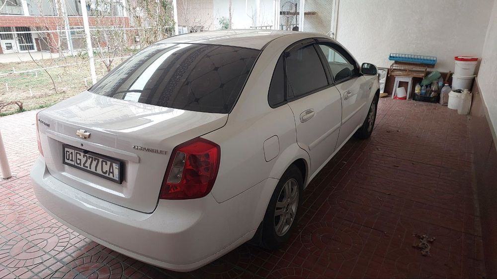 Лоссети машина 1.8