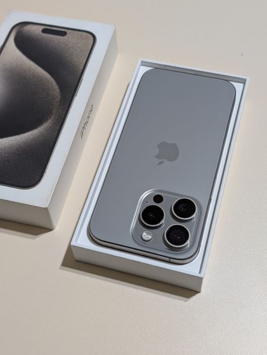 iPhone 15 pro 256 gb ёмкость 90