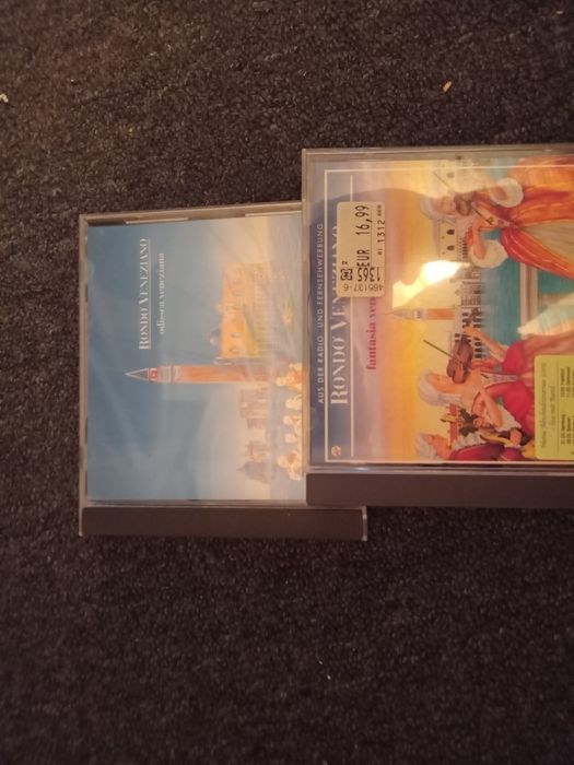 Lot 45 bucati CD-uri cu muzica. proveniență Germania