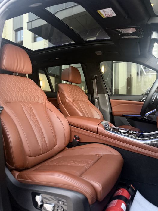 Bmw x7 M60 full