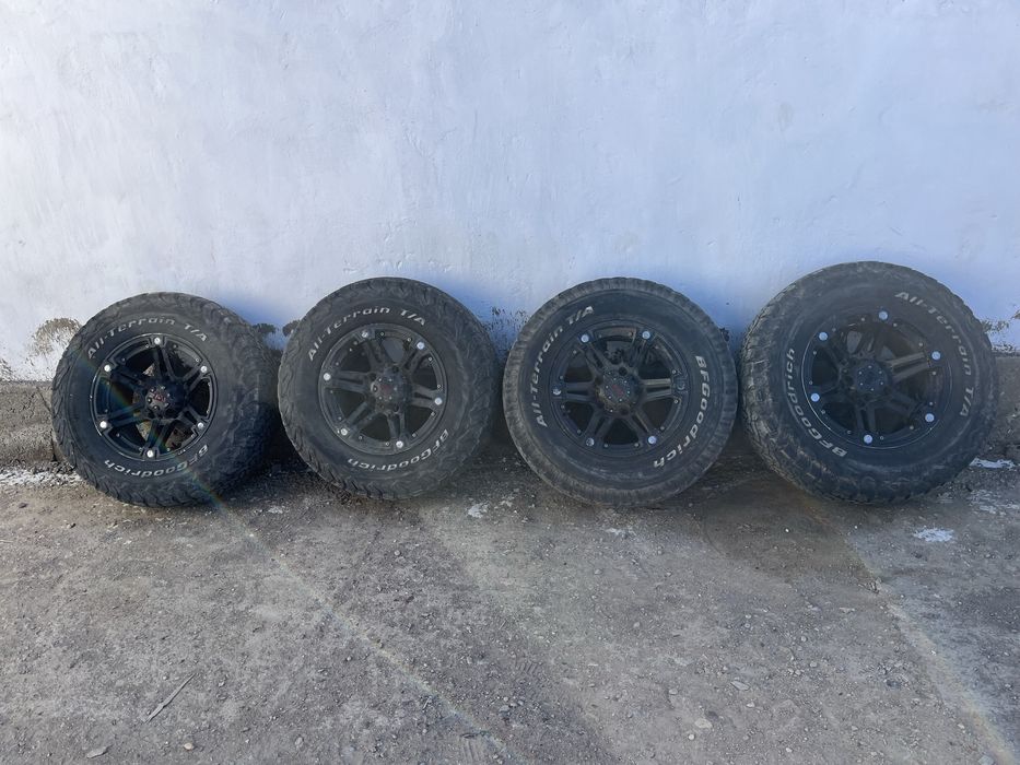 Продам шину с дисками Allterrain