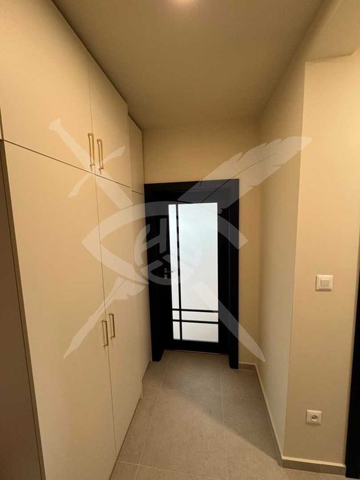 Продава се Двустаен апартамент в София, Център - 60 кв.м за 4000 €/кв.м - Снимка #9