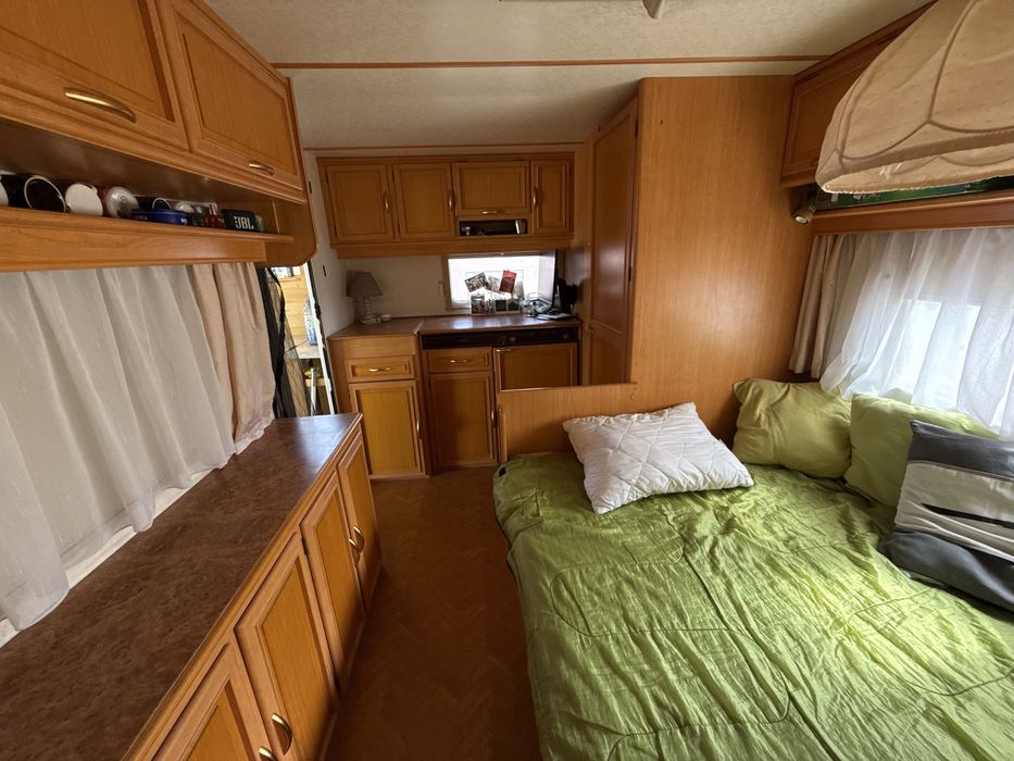 Каравана (първа линия) - къмпинг Китен