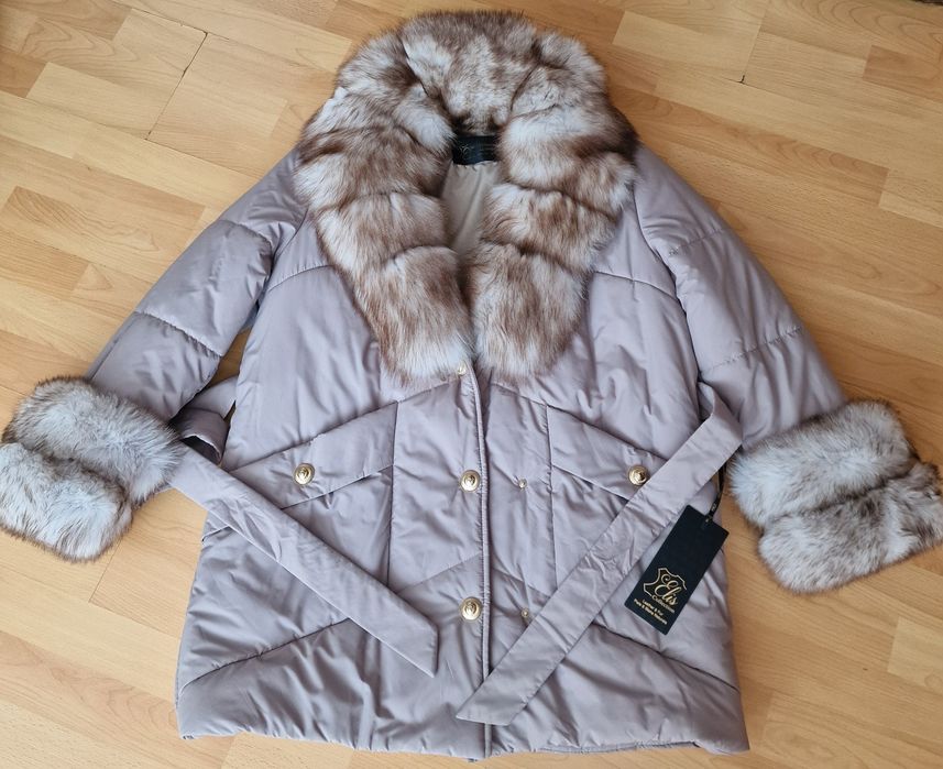Haină impermeabila,guler detasabil si maneci blana naturală vulpe