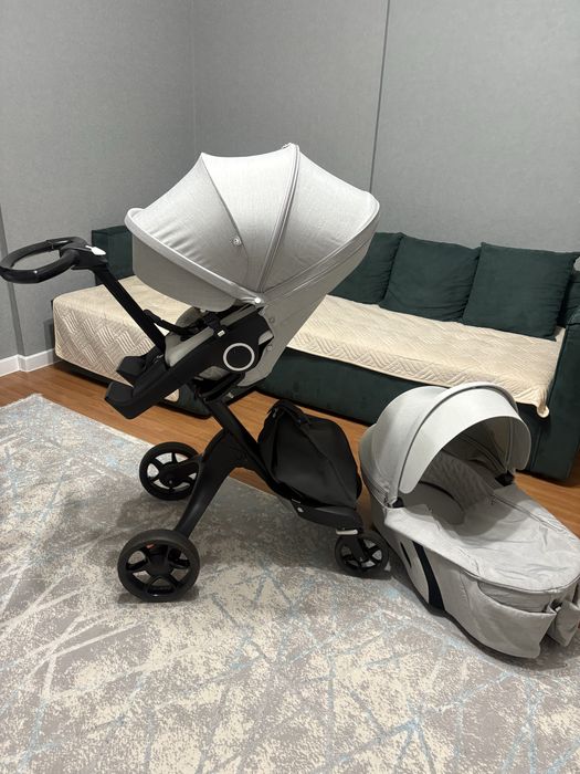 Коляска Stokke Xplory V6 2в1