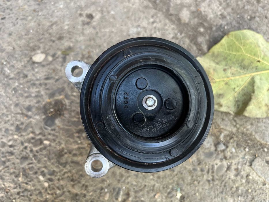 Compresor AC BMW Seria 5 G30 / G31, G11, G12, G20, G21, X4