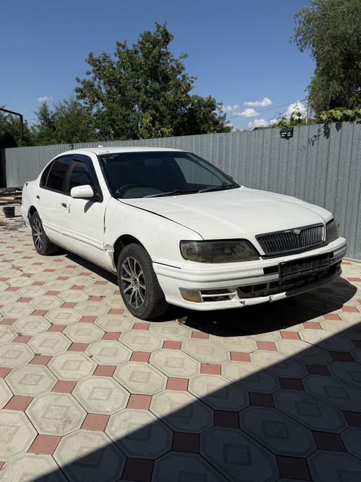 продам Nissan Cefiro