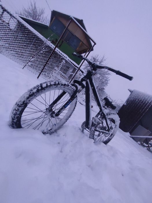 Обменяю велик на телефон