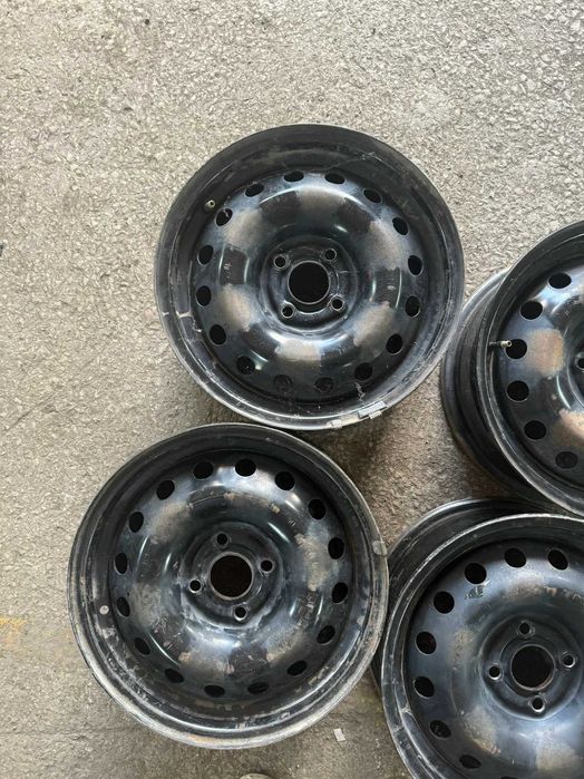 Штампованные диски R15 ( 4×100 )