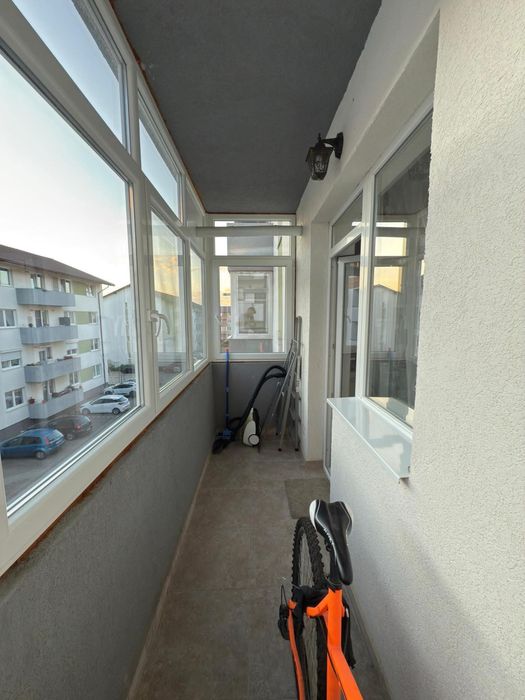 Inchiriere ap 2 camere + loc parcare