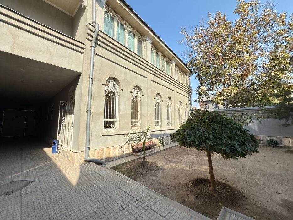 Продажа участка 5,5 сотки на Ивлева с Двумя домами 400м2 +180м2