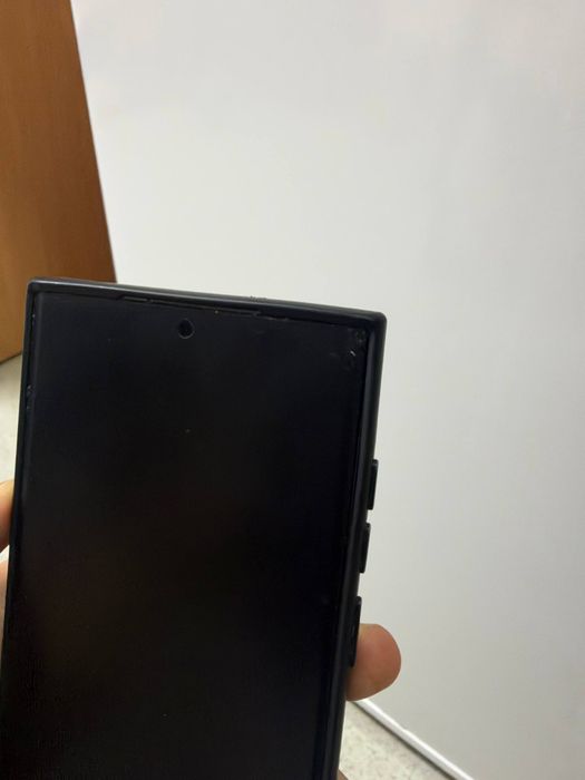Продам Samsung s23 ultra