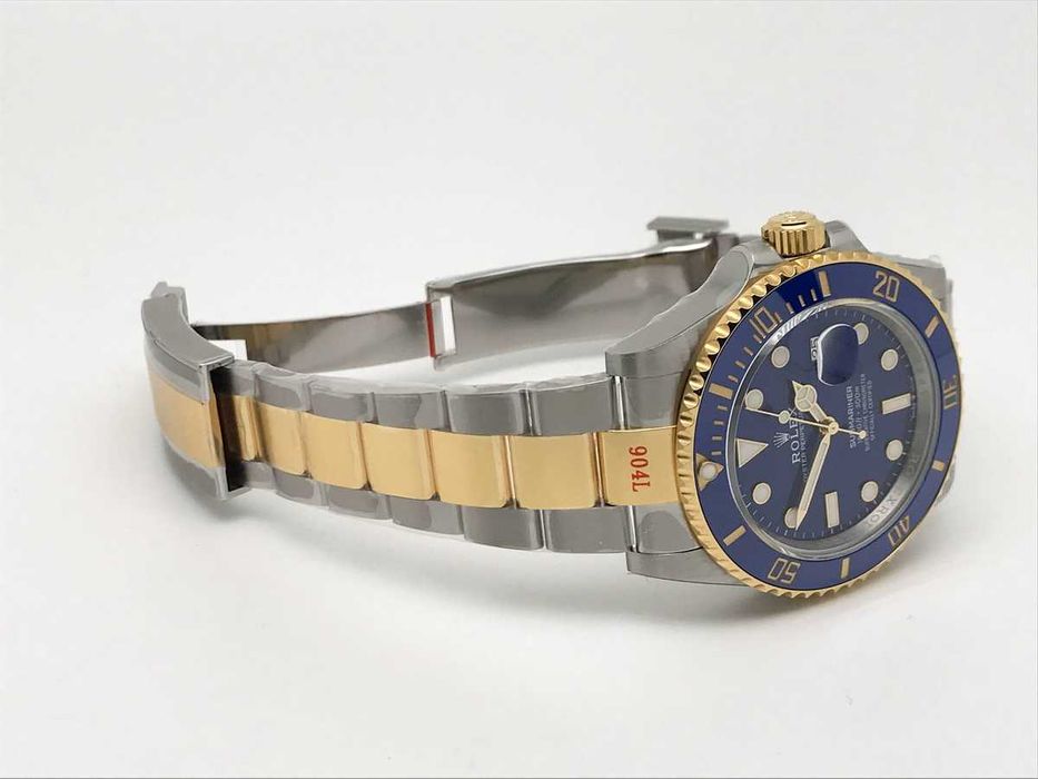 Rolex Submariner 126613LB „Bluesy" – синьо злато, керамичен безел, автоматичен