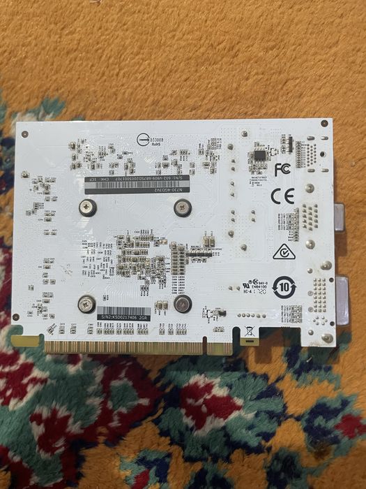 Plăci video gaming gt 1030 2 gb si gt 730 4 gb
