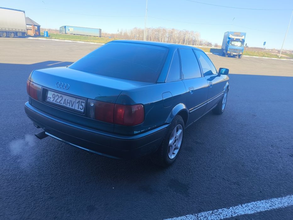 Продам Ауди 80б4