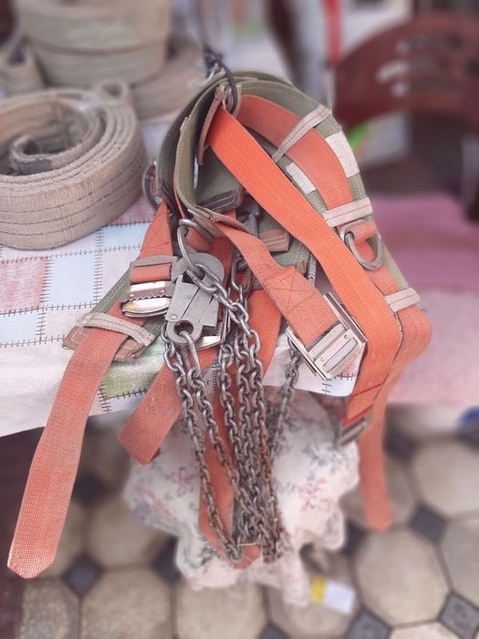 Альпинисткое  снаряжение в отличном состоянии