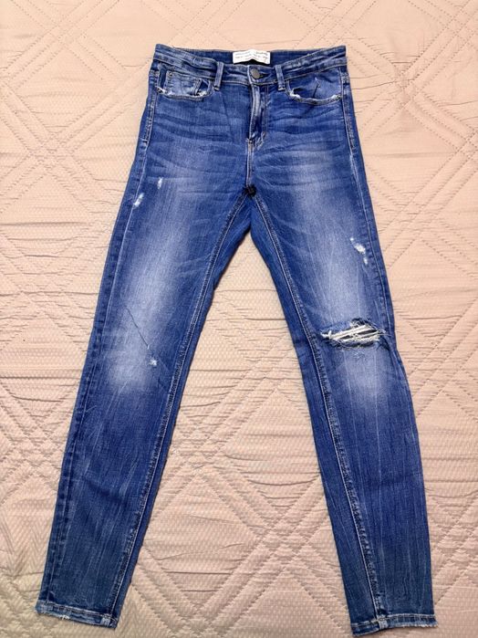 Дънки Stradivarius