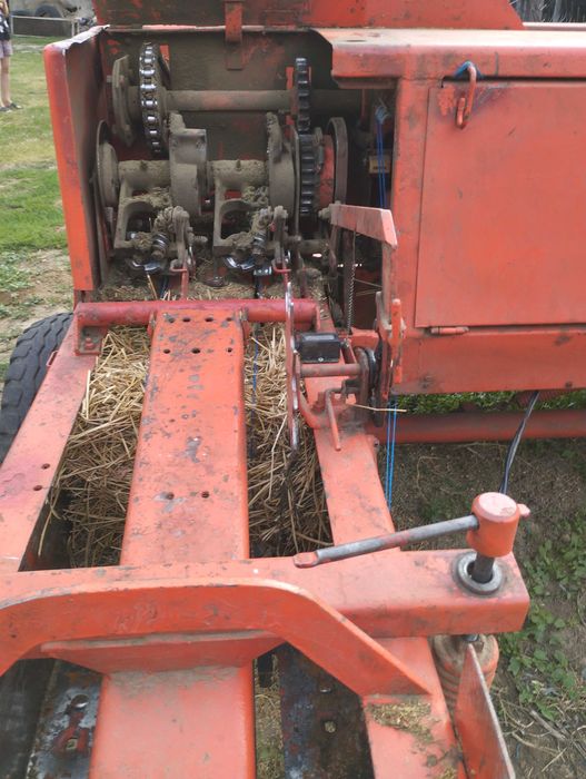 Balotiera deutz fahr HD 360