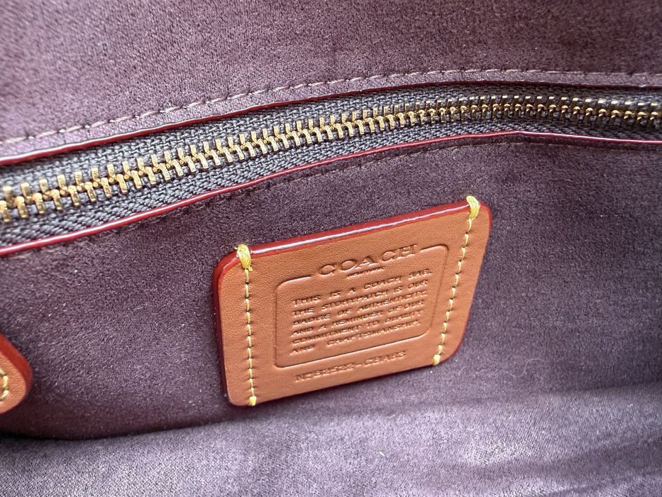 Coach Jet Shoulder Bag *Нова*