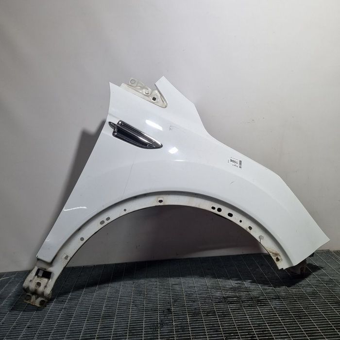 Aripa Dreapta Fata Ford Kuga II 2012 - 2014 4 Usi Frozen White 5D (1506)