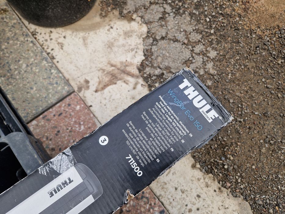 Продам рейлинги  опрры автобагажник  THULE