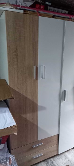 Гардероб трикрилен