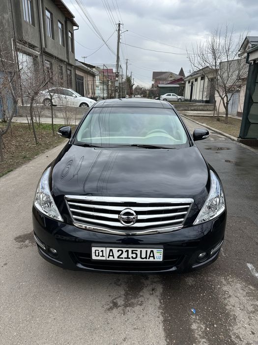 Продается автомобиль Nissan
