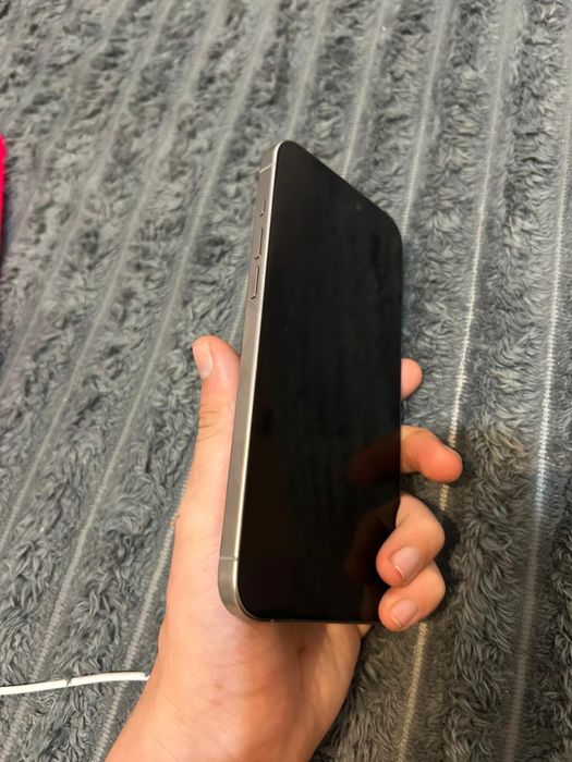 Iphone 15 pro max /schimb