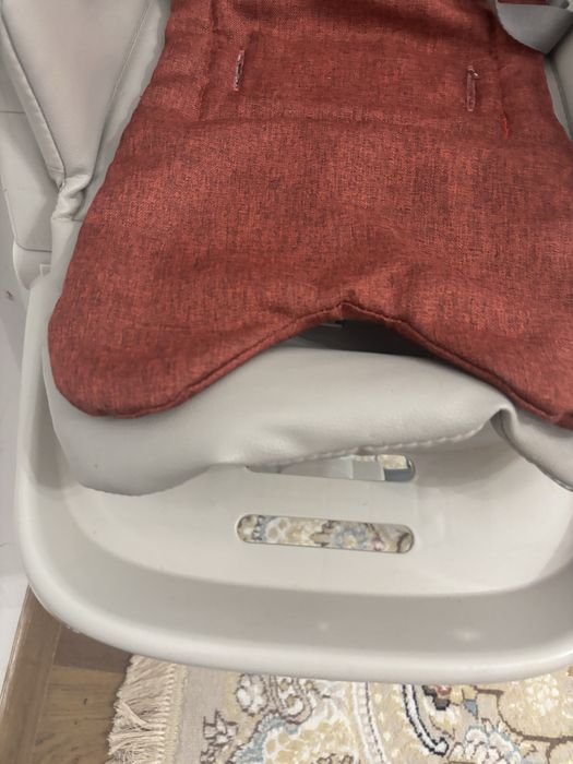 Стол для кормления