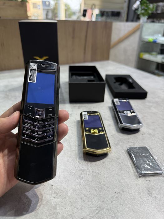 Vertu Slider новый пачка